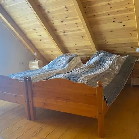 Eiross Apartmanhaz